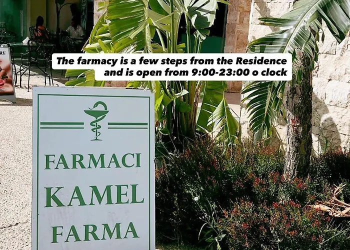 Leas Santorini, Dhërmi